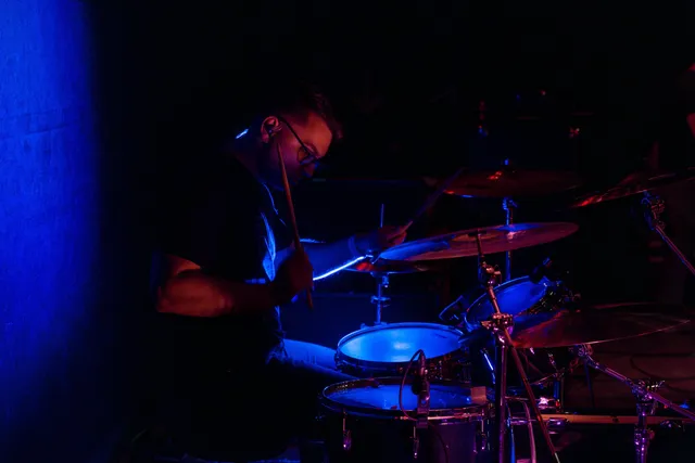 Luke playing at Bottom Lounge
